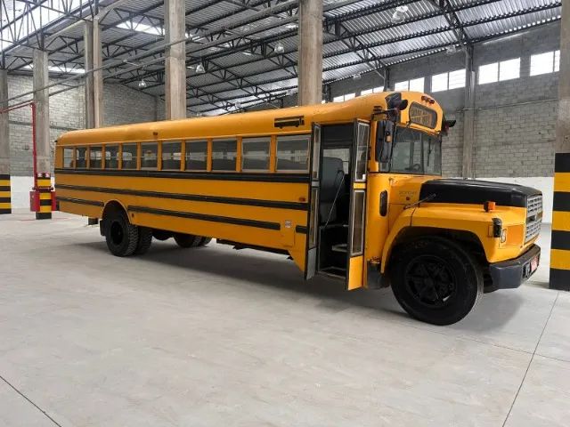 ONIBUS AMERICANO -  RARIDADE - Foto 7