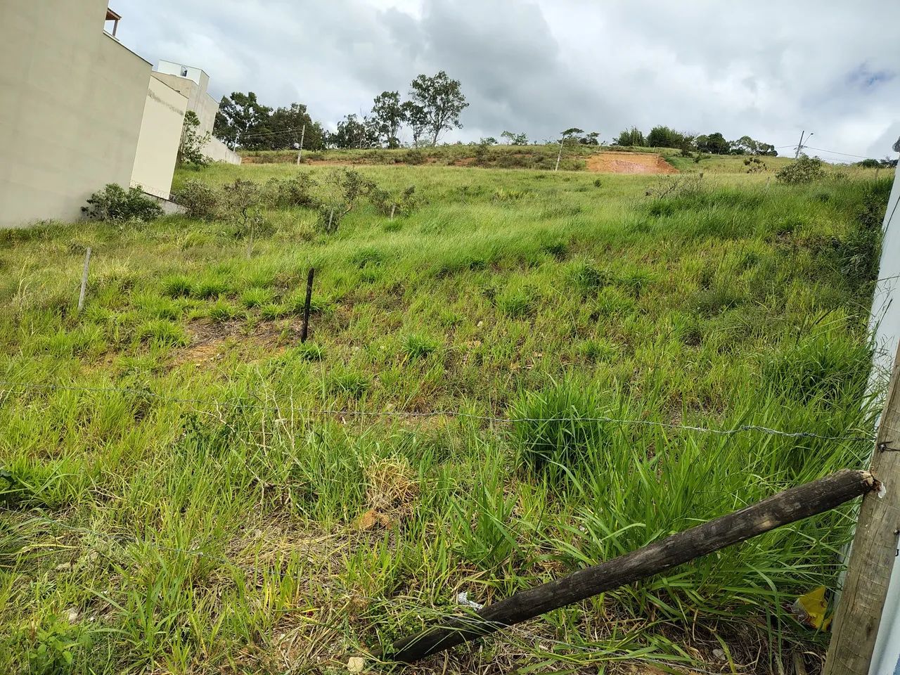 TERRENO 430 M2 no JARDIM SÃO JOÃO ( MART MINAS) BEM LOCALIZO  - Foto 5