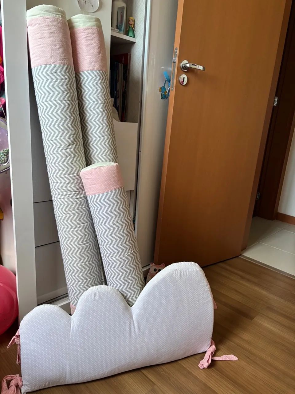 Protetor de berço para bebê - Nuvem - Foto 2