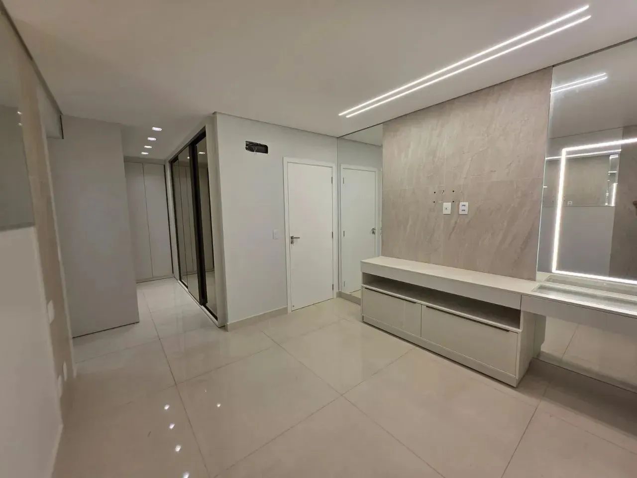 207 sul Arso 23 , Casa c Acabamento Premium de alto Padrão 03 suítes  , sendo 01 plena c/C - Foto 4