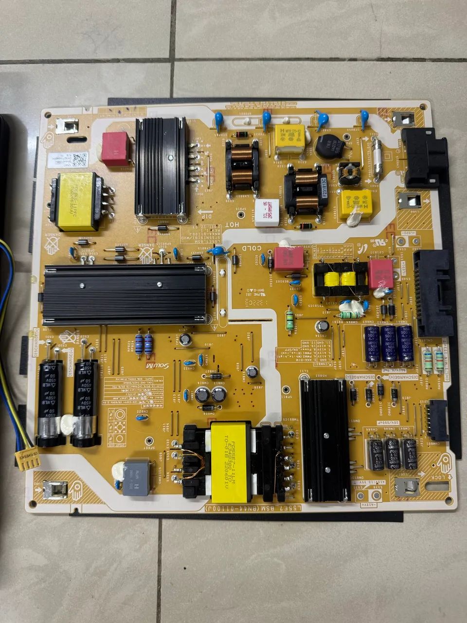 Placa principal TV Samsung QN55Q65BAGXZD - Foto 2