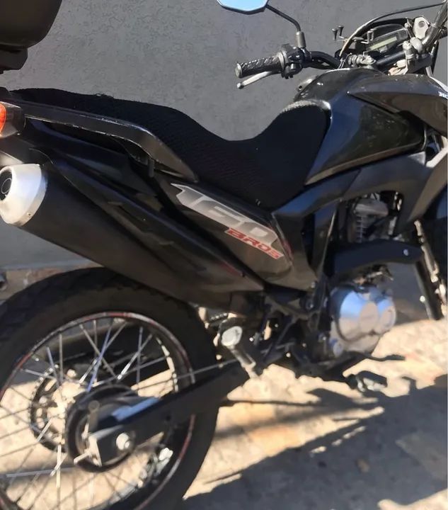 Bros 160 2017 único dono com baú givi - Foto 5