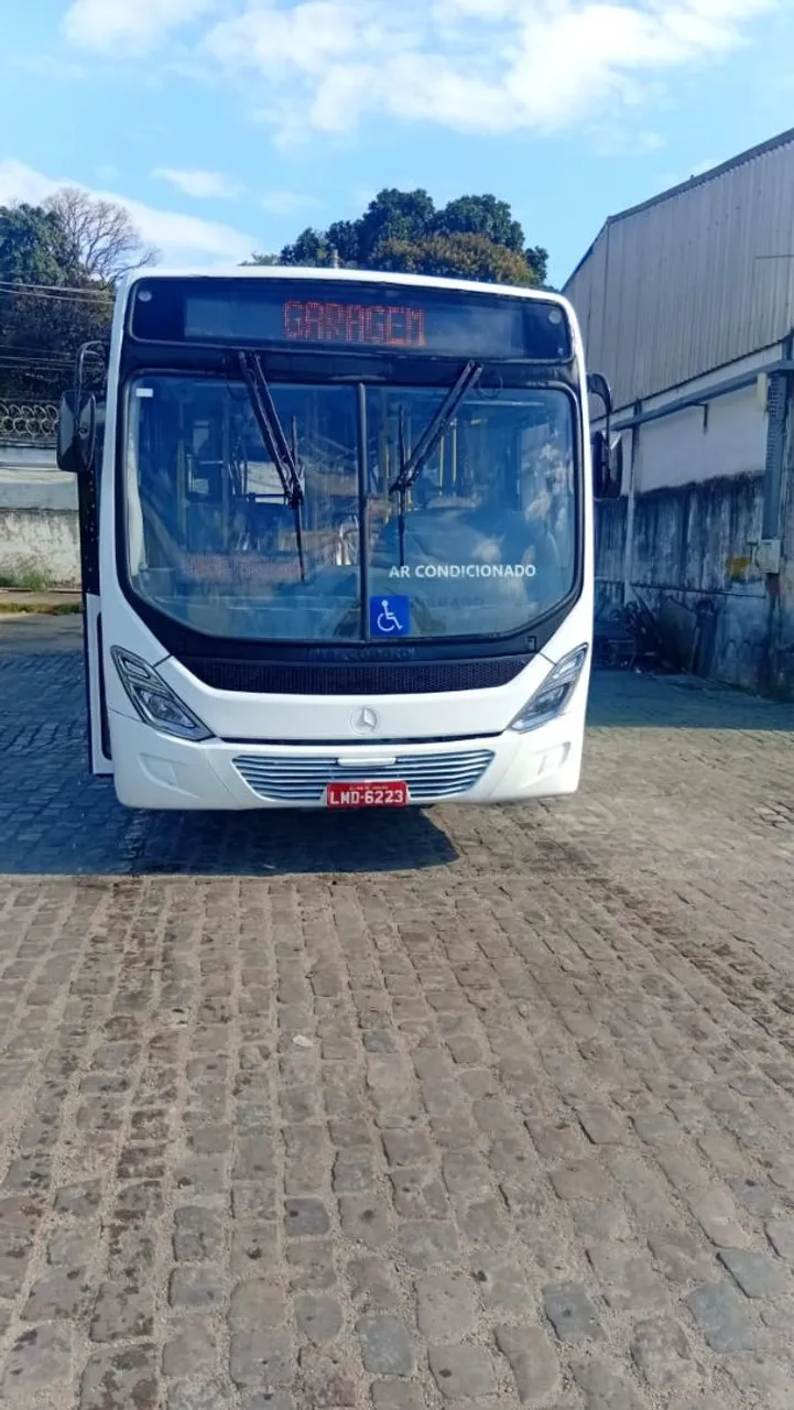 Vendo Marcopolo 1721 ano 2014