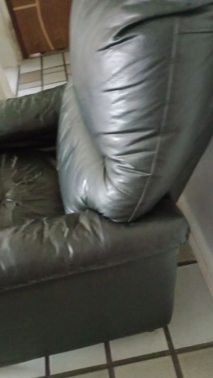Poltrona Reclinável em Corino para reforma  - Foto 3