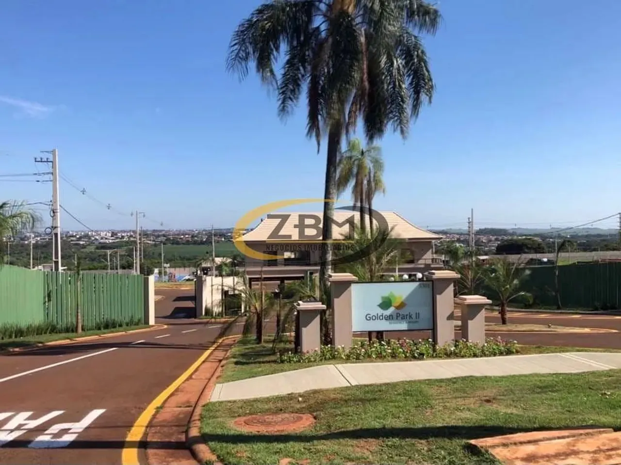 Terreno à venda no condomínio Golden Park II, 250 m², Plano, Zona Leste, Londrina, PR.