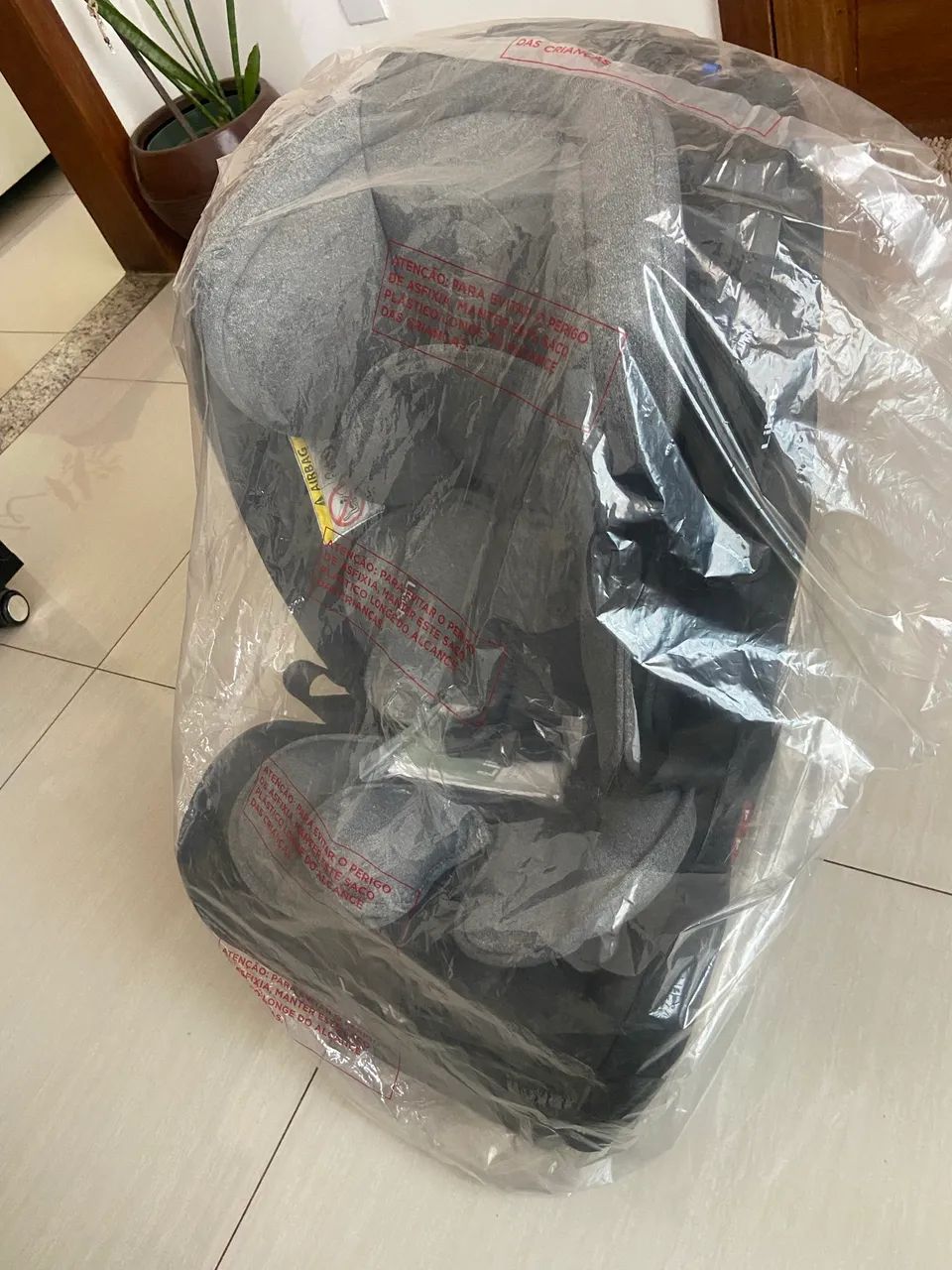 OPORTUNIDADE - Cadeira de Bebê  para auto 0-36kg isofix litet