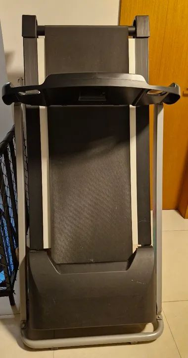 Esteira athletic speedy 12km/h 110v - Foto 3