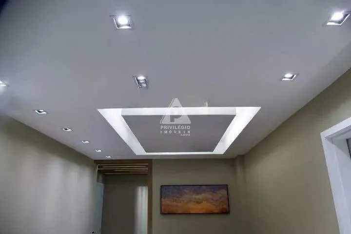 Apartamento Reformado: 4 Quartos, 1 Suíte e a 2 Quadras da Praia - Foto 5