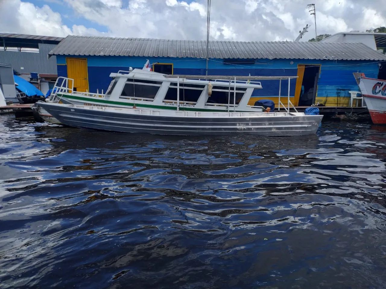 Bote 7 metros do 15 ao 40 hp - Foto 3