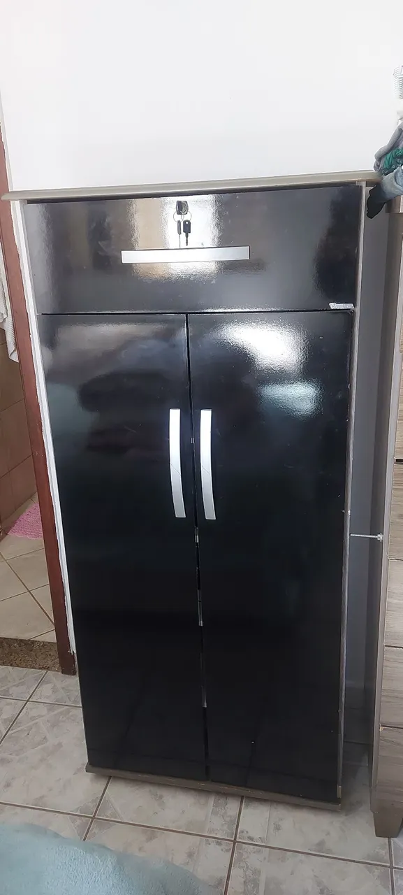 Armário de escritório - Preto