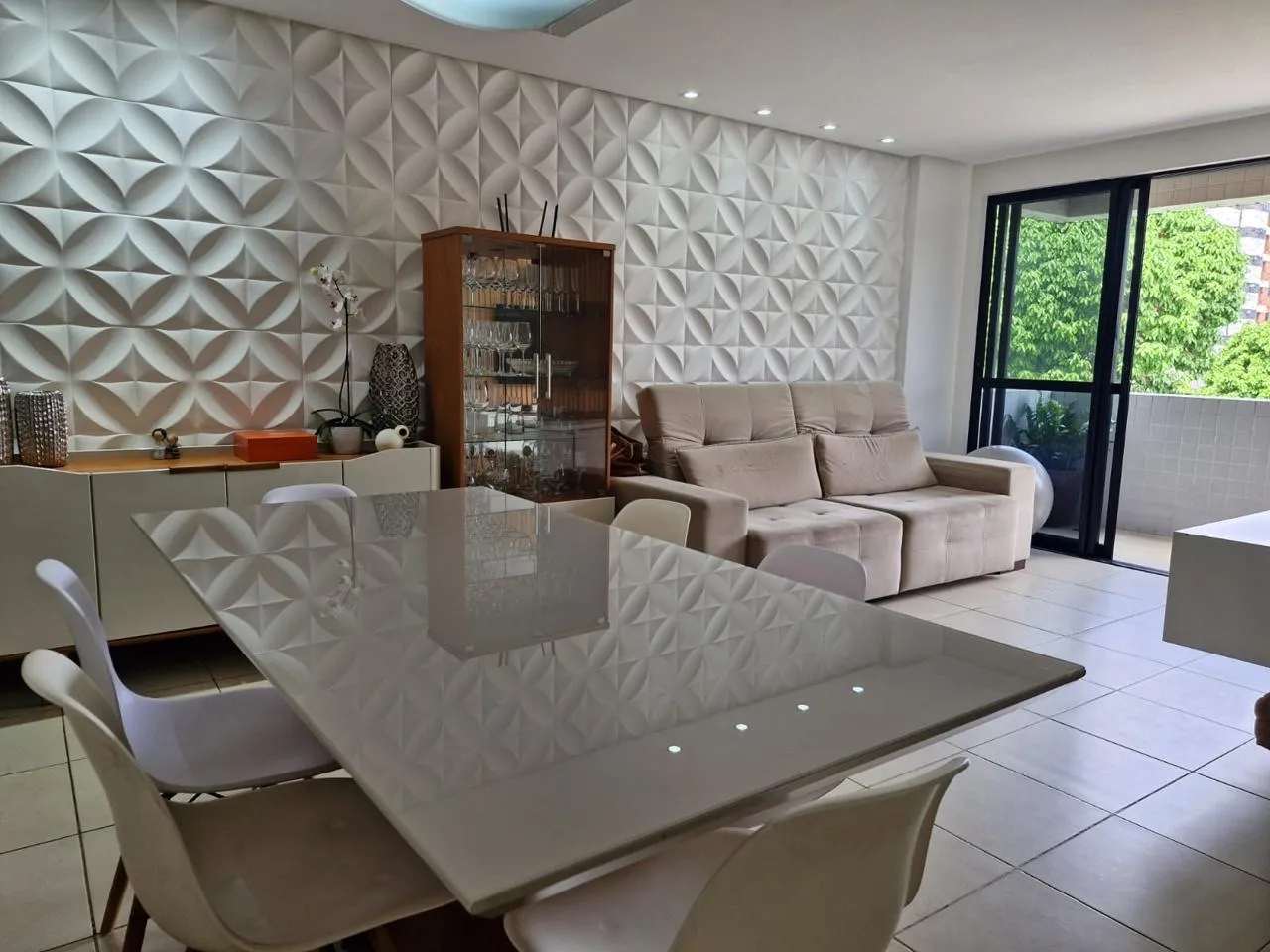 APARTAMENTO PROXIMO AO PALATO FAROL
