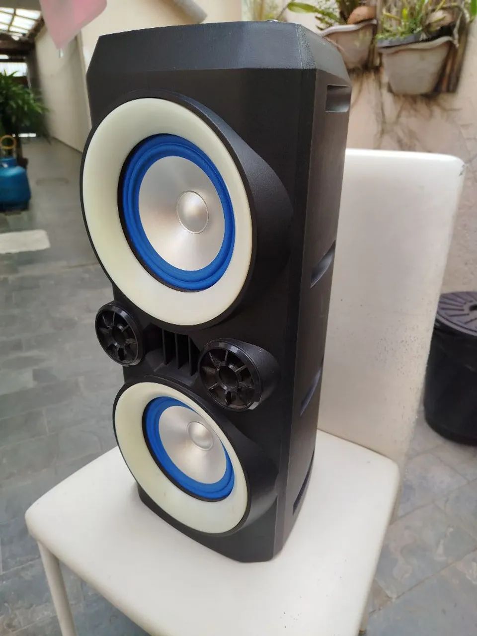Caixa de Som Torre Neon X 300W<br>