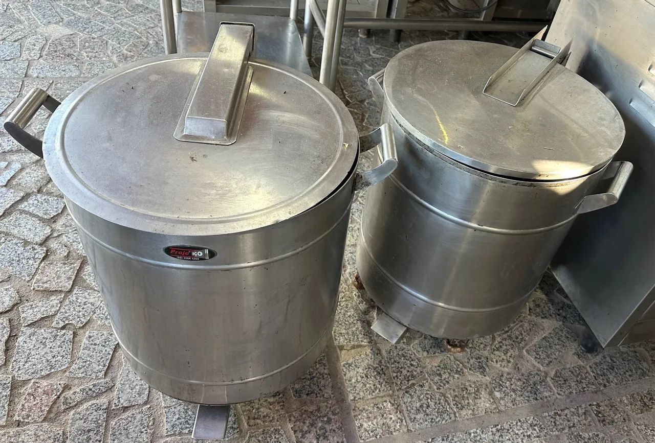 Lixeira Industrial em Aço Inox com Tampa - Foto 2