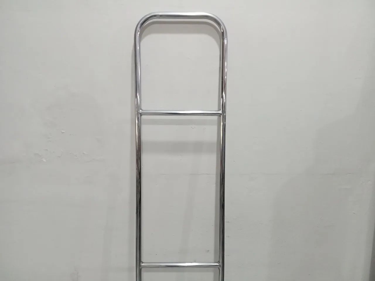 Escada para Beliche em metal cromado  - Foto 2