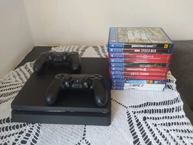 PS4 Slim 500GB with 2 original controllers and 11 games64318474579458120