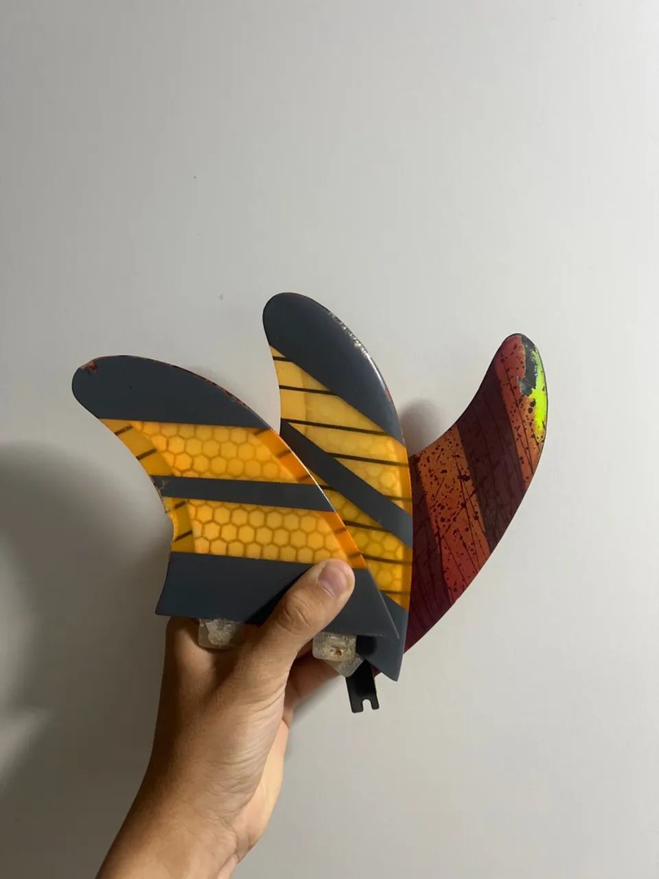 Jogo de quilhas fibra de vidro e full carbon 