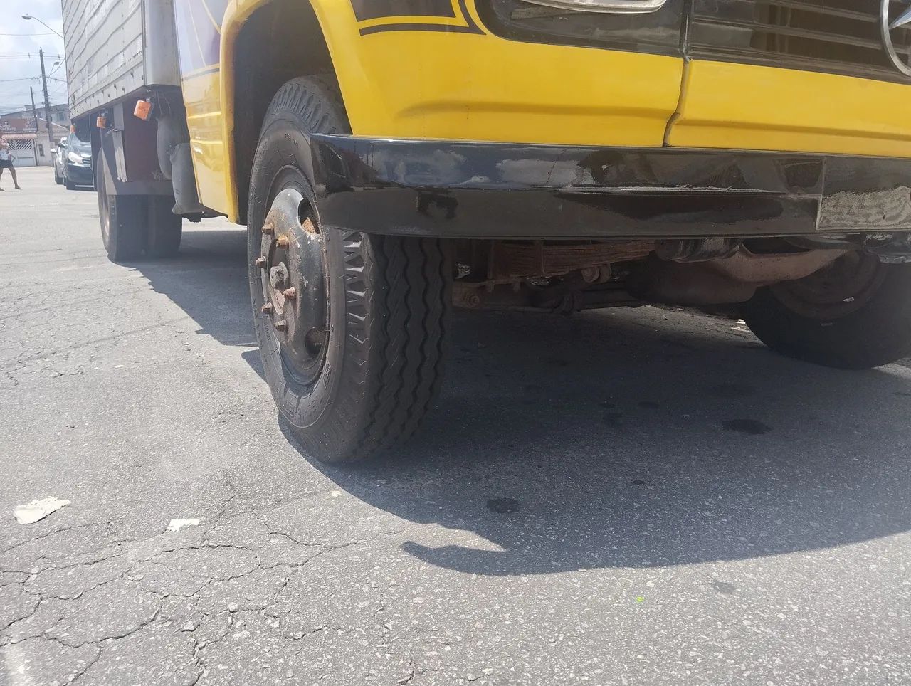 Vende se Caminhão Baú 608 ano 85/86 - Foto 5