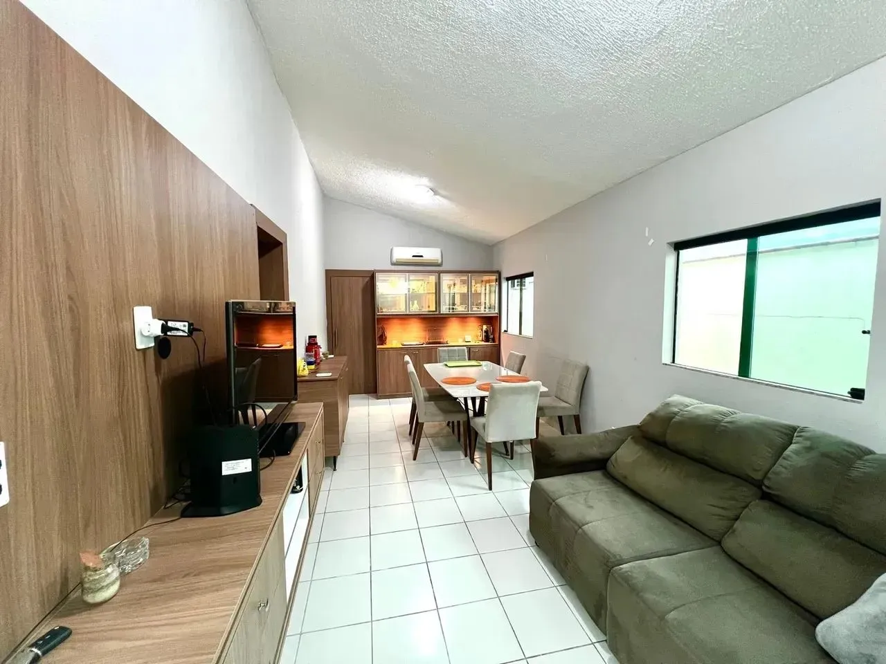Vertentes do tarumã casa 3 quartos sendo 1 suíte Mobiliada e aceita financiamento bancário