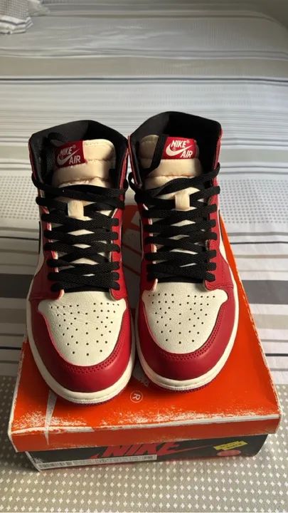 Nike air jordan 1 high og lost e found chicago
