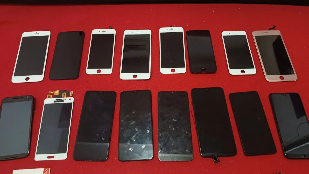 Peças de Celular - Diversas, telas iPhone,  Samsung, motorola - Foto 3