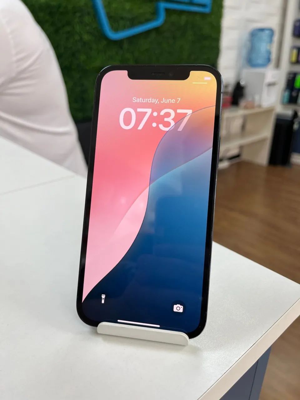 Apple iPhone 12 Pro - 128GB Azul - Celulares e Smartphones