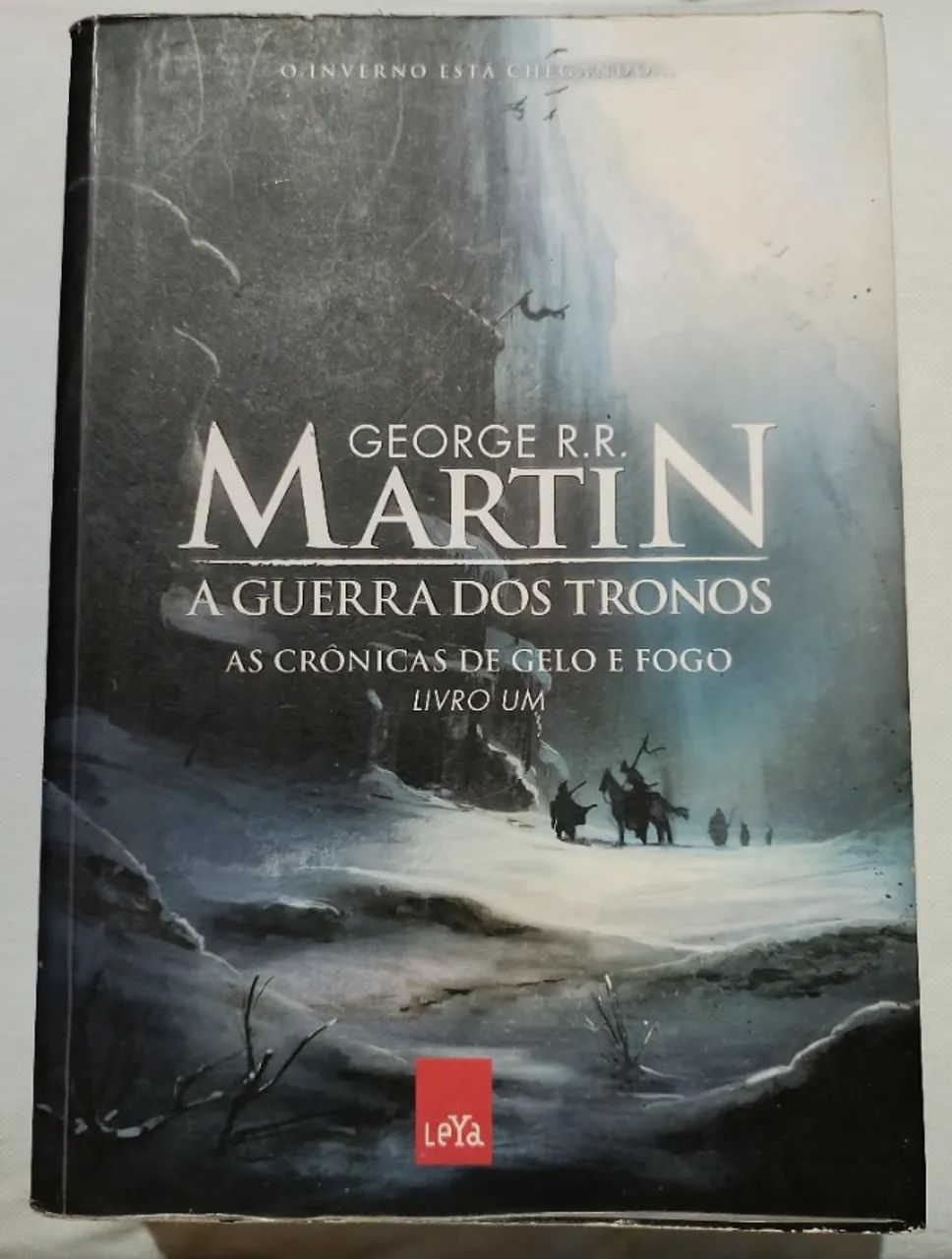 A Guerra dos Tronos : As Crônicas de Gelo e Fogo, volume 1