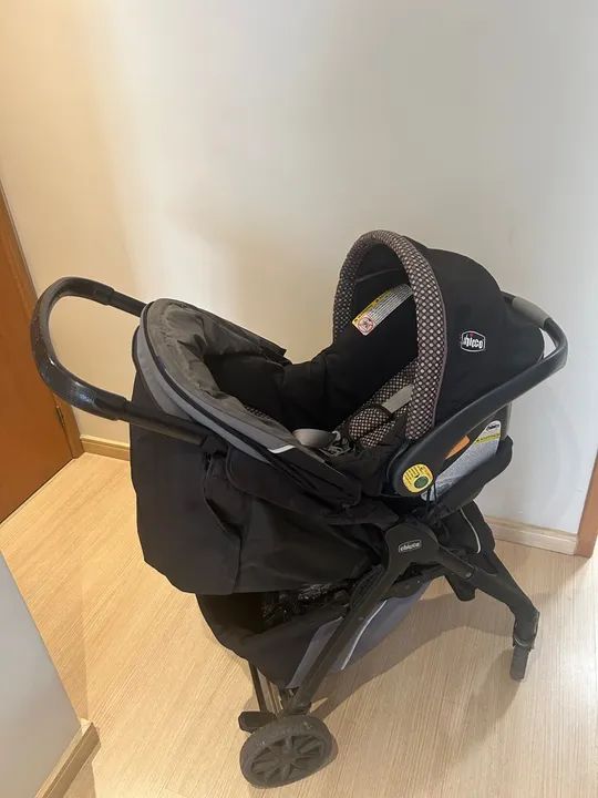 Carrinho de Bebê + Bebê Conforto  - Marca Chicco - Foto 6