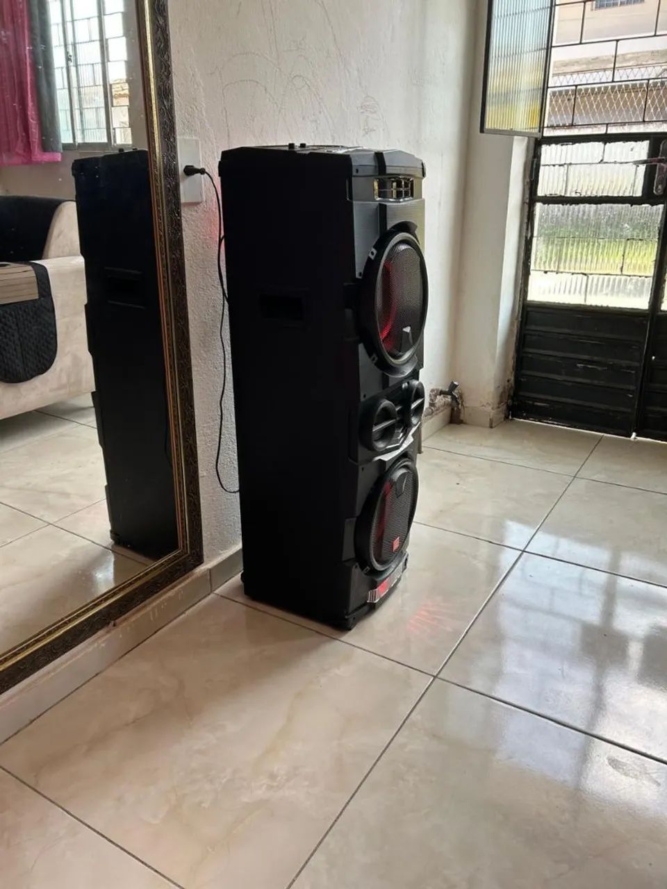 JBL64167732002818120