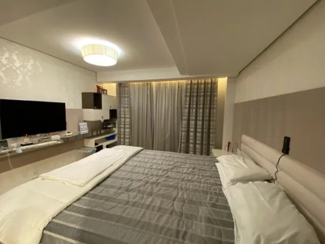 Belíssima casa com piscina - Foto 2