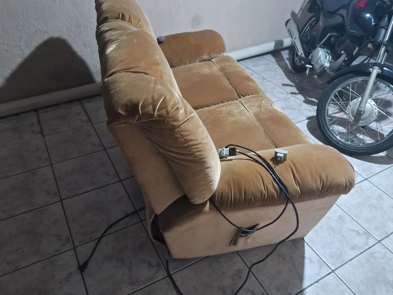 Electronic Sofa64717834419971121