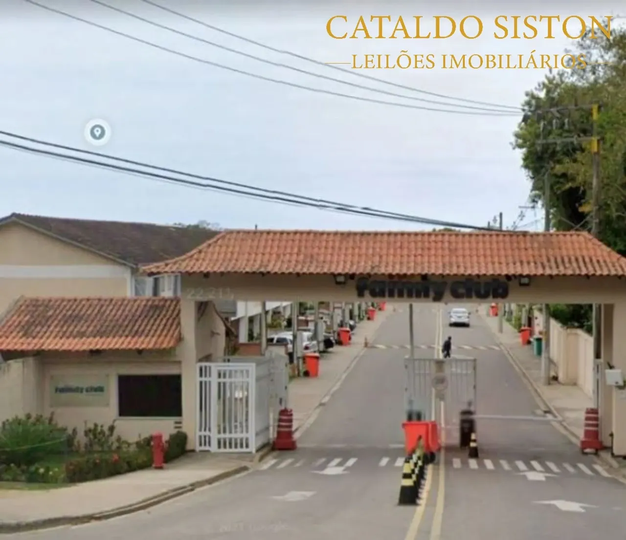 Leilão de casa em Vargem Pequena c/1 vaga de garagem - 69m²