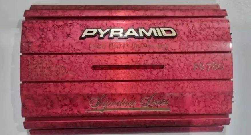 Amplificador Pyramid PB 780