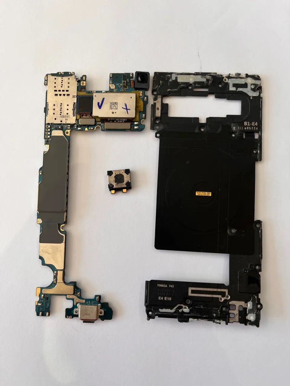 Placa Mãe Samsung  S10  perfeita funcionando perfeitamente  - Foto 3