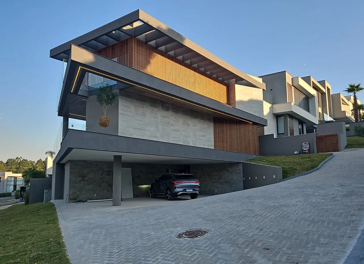 Casa de condomínio para venda e aluguel com 616m² e 8 vagas no bairro Tamboré