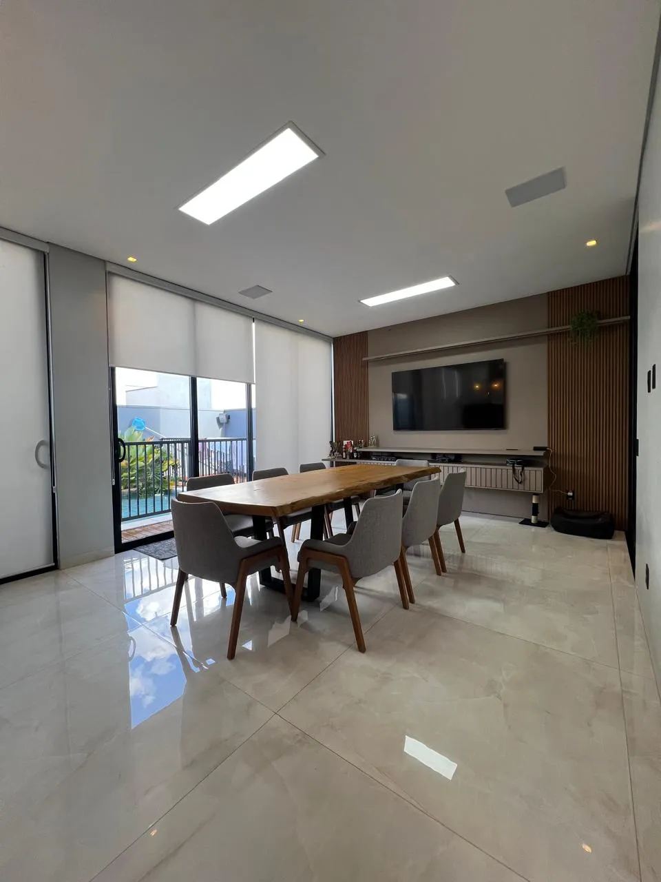 Sobrado a venda 274 m2 quadrados com 4 suites Residencial Verana- Porto Velho - RO