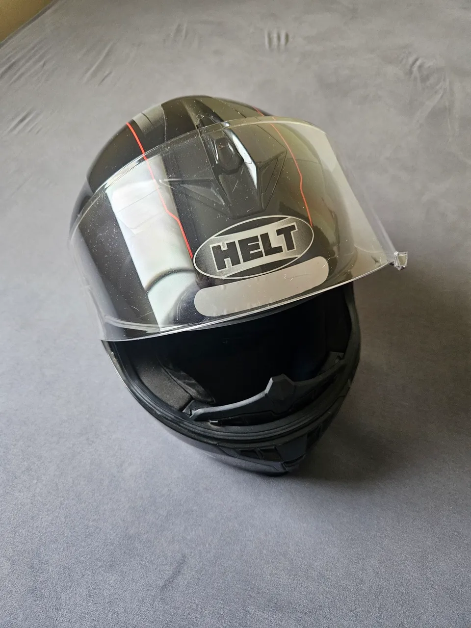 Capacete Helt New Race tamanho 61