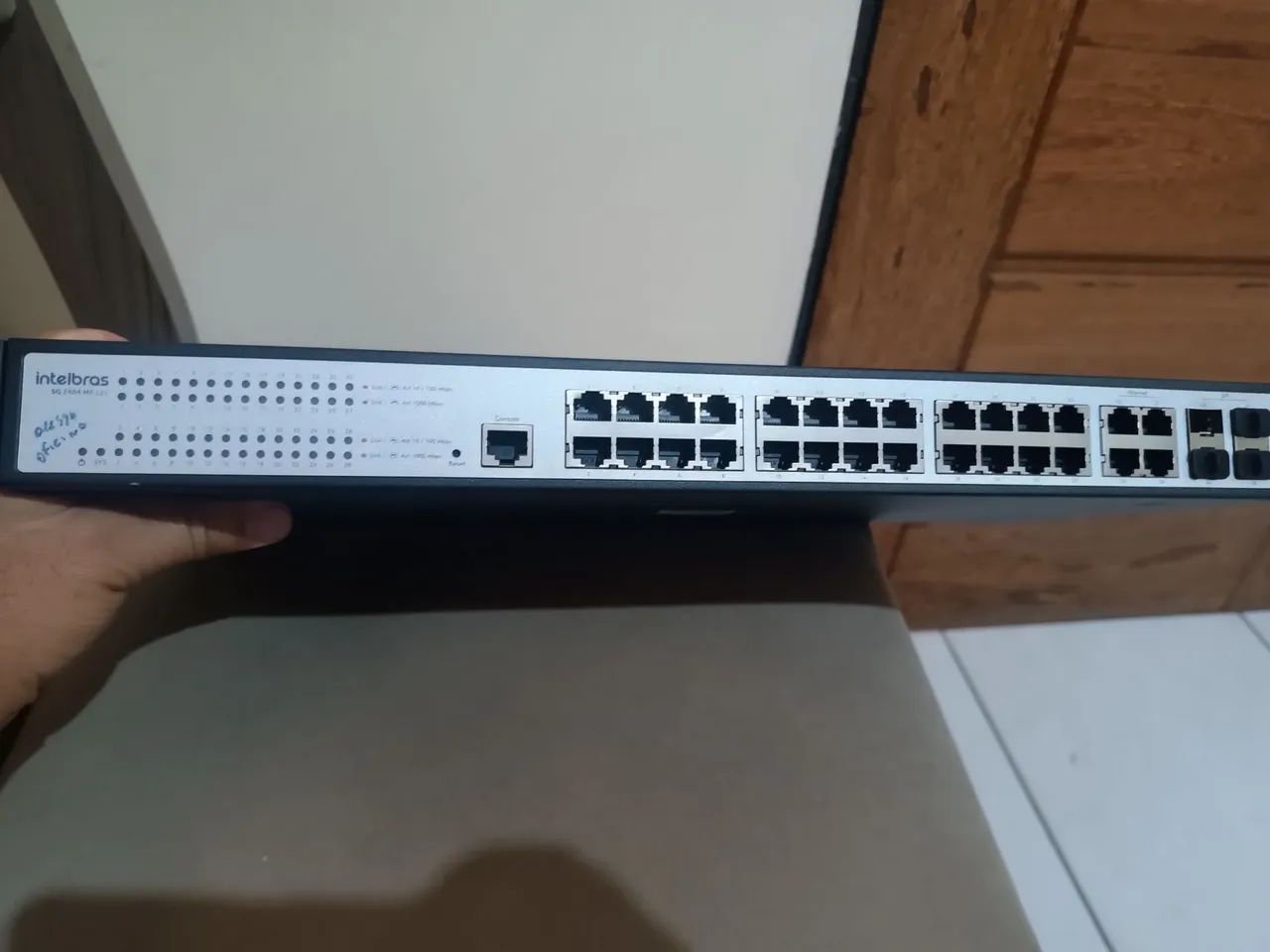 Switch Intelbras SG 2404 MR L2+ (usado)