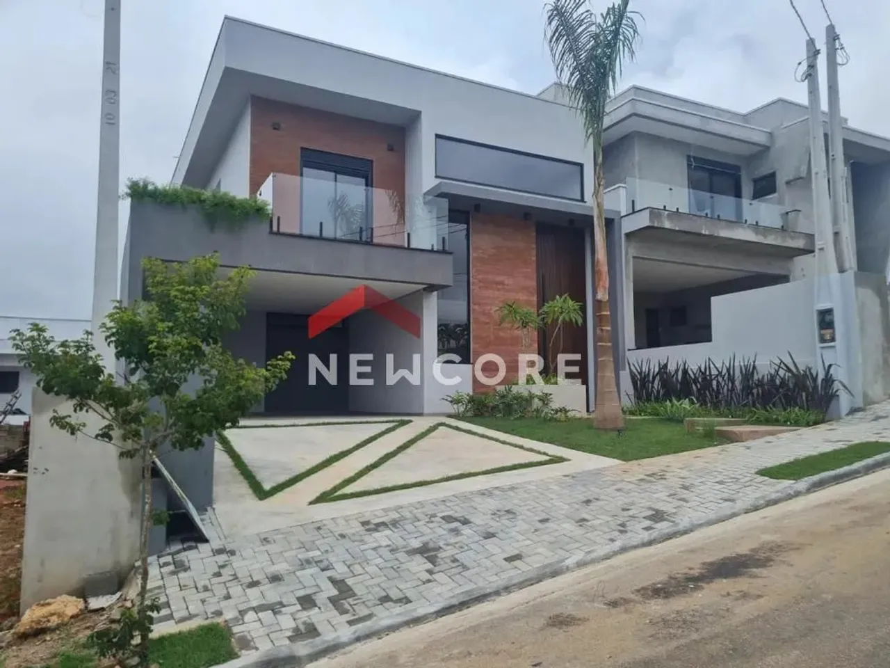 Casa de condomínio em Avenida Presidente Castelo Branco - Cézar de Souza - Mogi das Cruzes