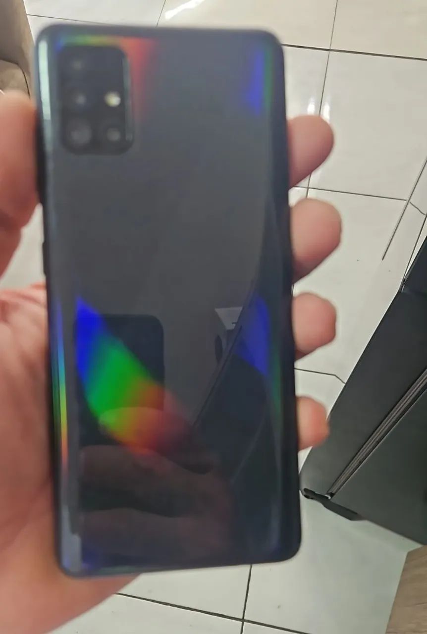 Samsung galaxy A51. tela trincada 