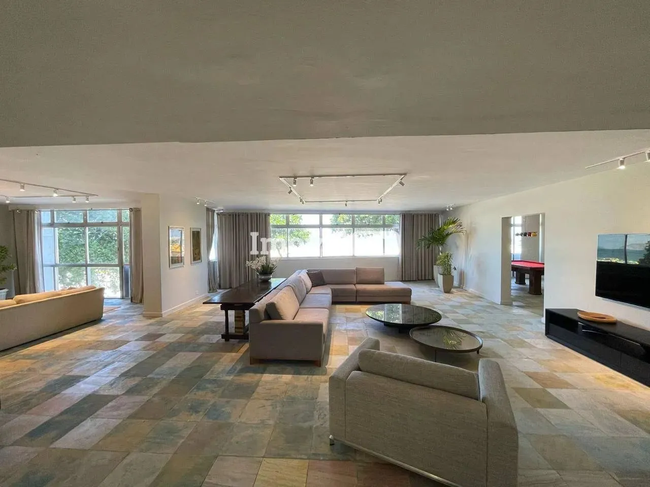 Copacabana | Apartamento 5 quartos, sendo 4 suites