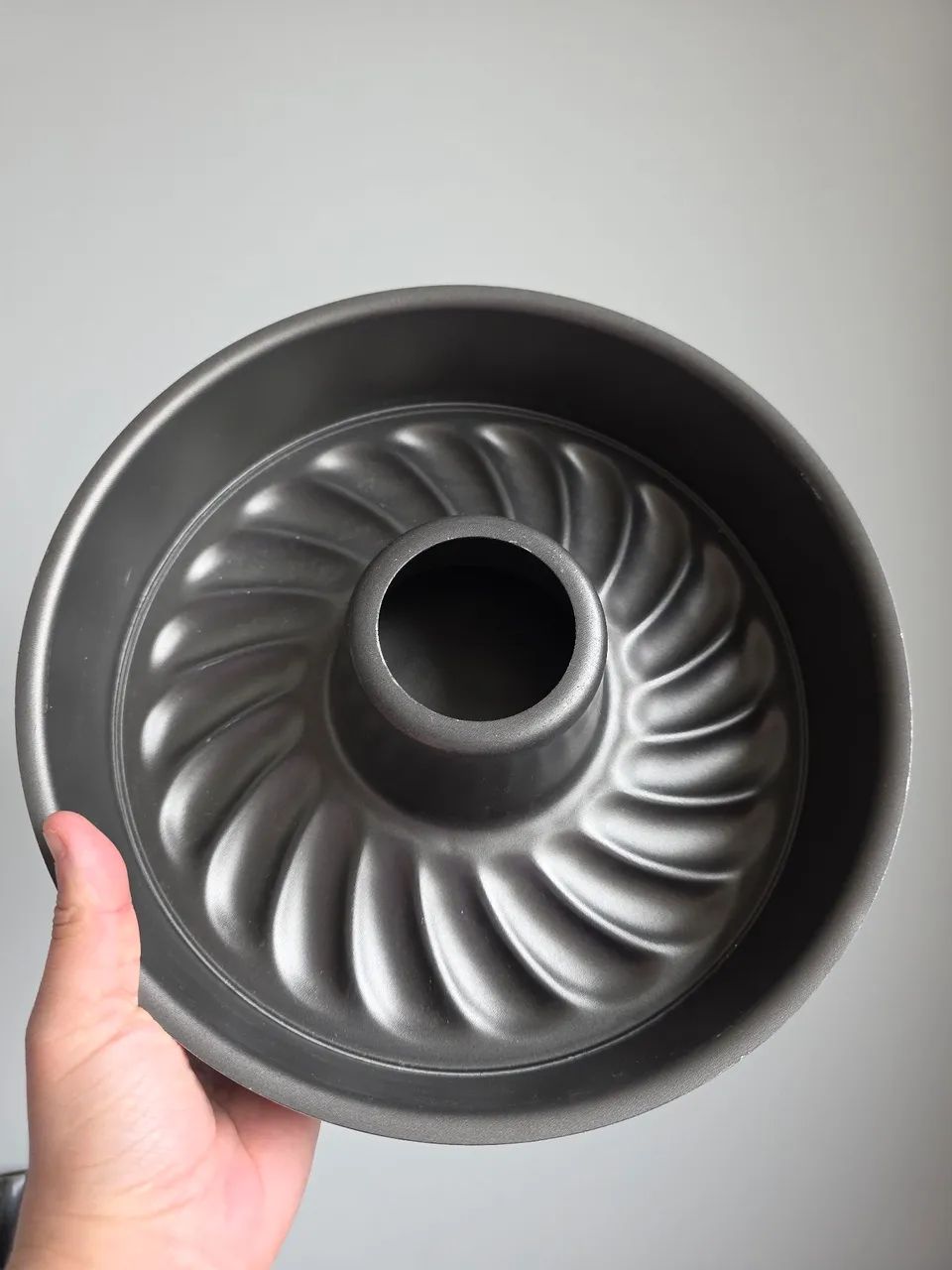 Forma para bolo Tramontina 2 em 1 - Foto 2