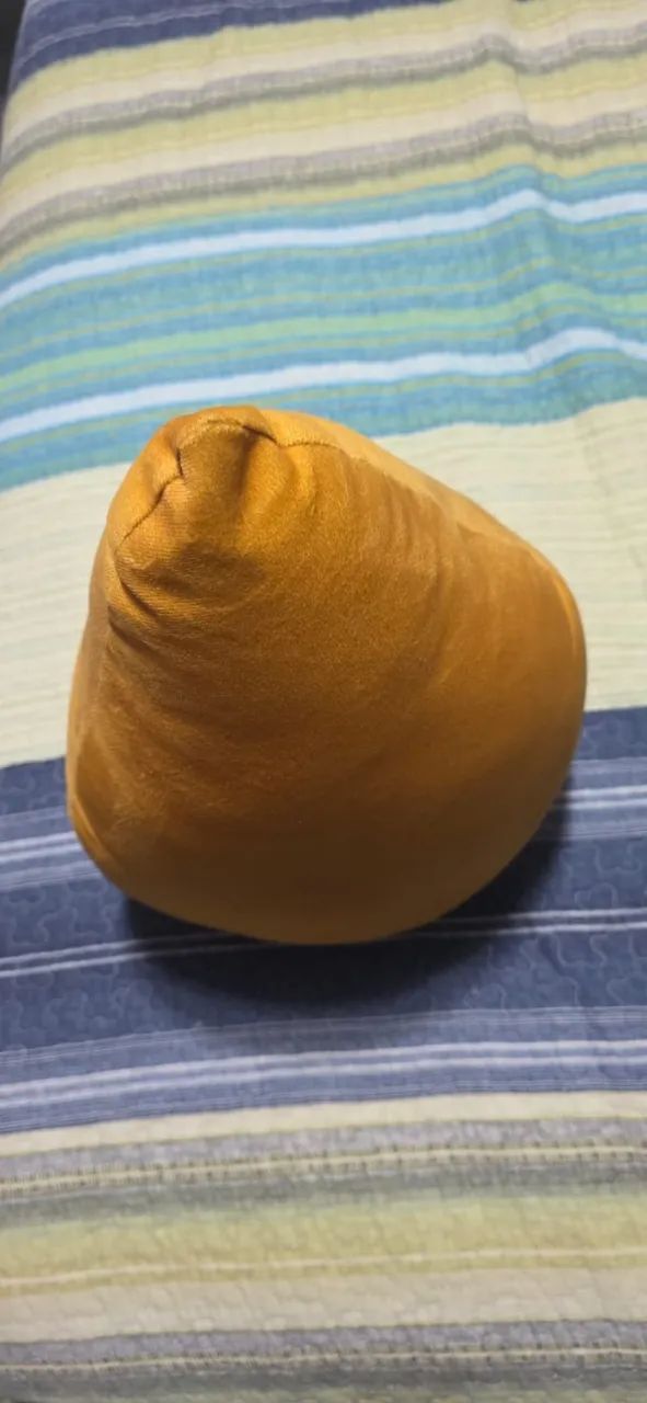 Almofada em formato de Coxinha Grande - Foto 2