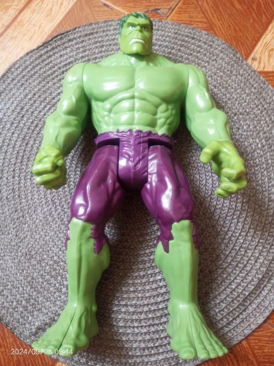 Boneco Colecionável Hulk Vingadores - usado 35cm - Foto 2