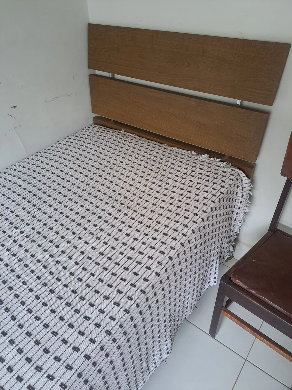 2 camas em MDF