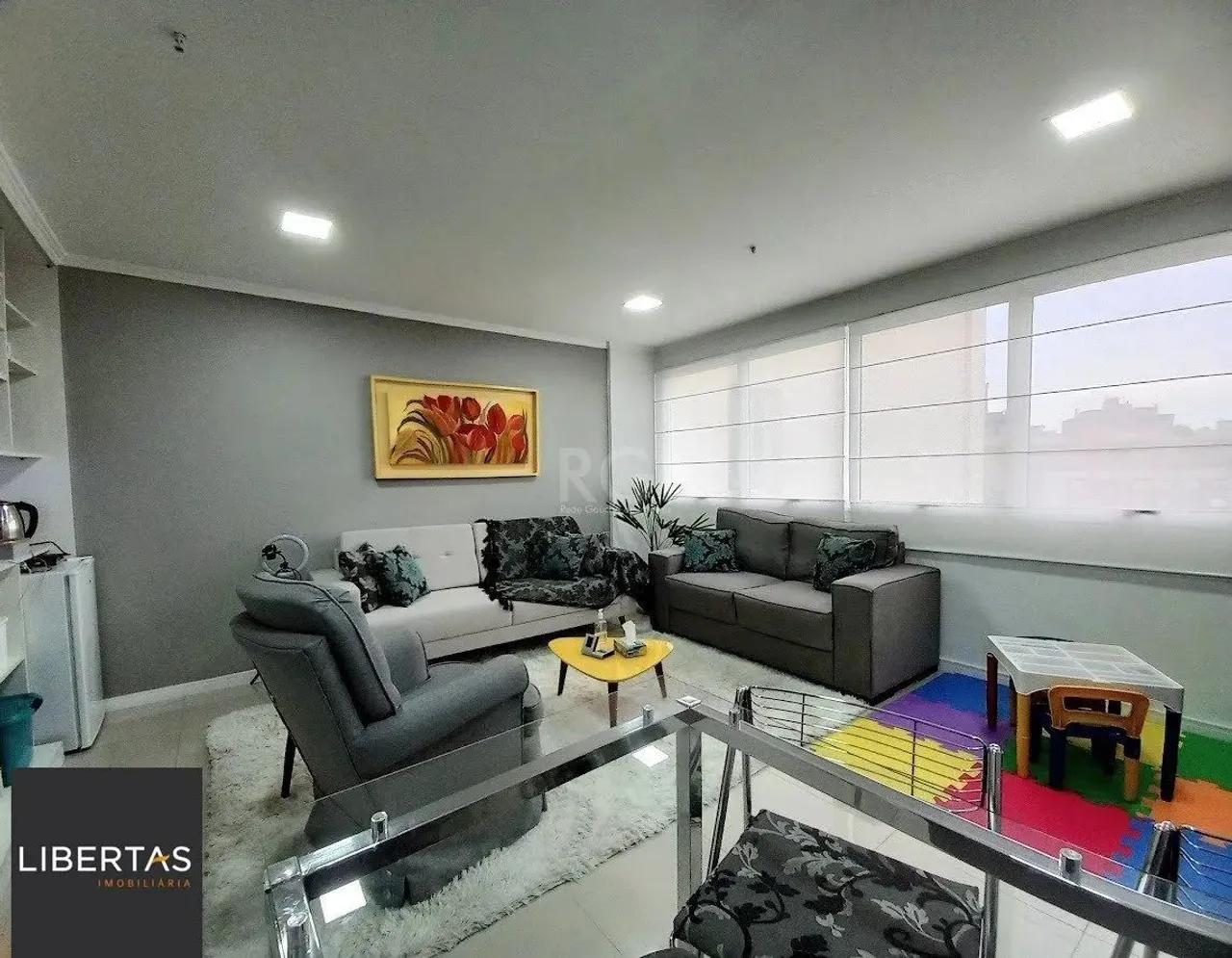 Conjunto/Sala para Venda - 38m², 0 dormitórios, 1 vaga - Partenon