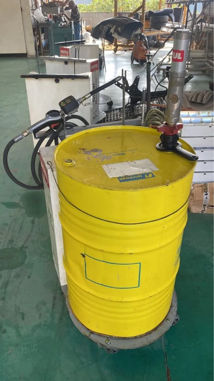 Carrinho de Óleo com Bomba Pneumática