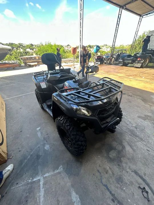 Quadriciclo Cforce 400L TERROX - Foto 5