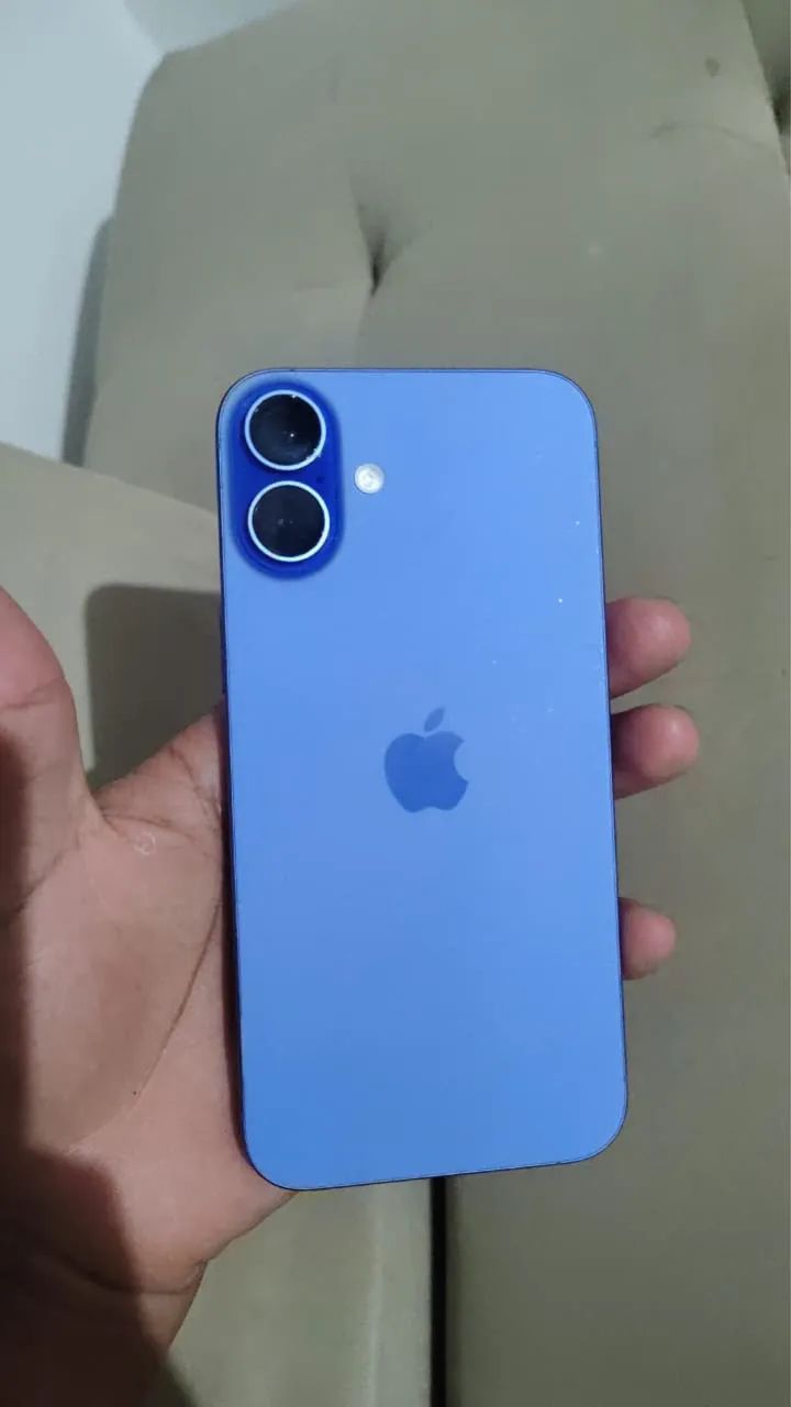 iPhone 16 Plus 