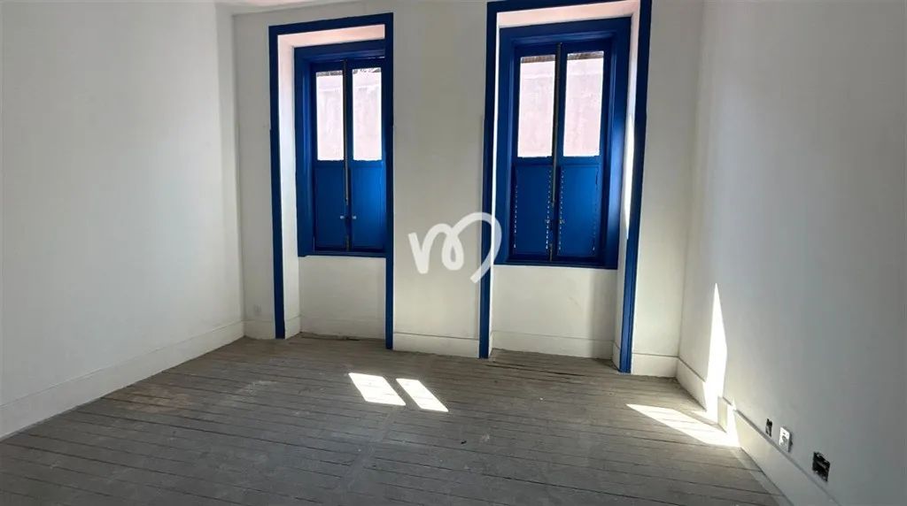 Prédio comercial histórico com 3.345 m² e possibilidade de construção no Centro do Rio - Foto 3