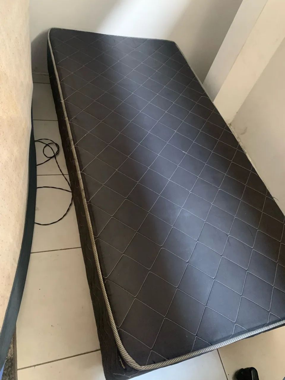 Cama solteiro 